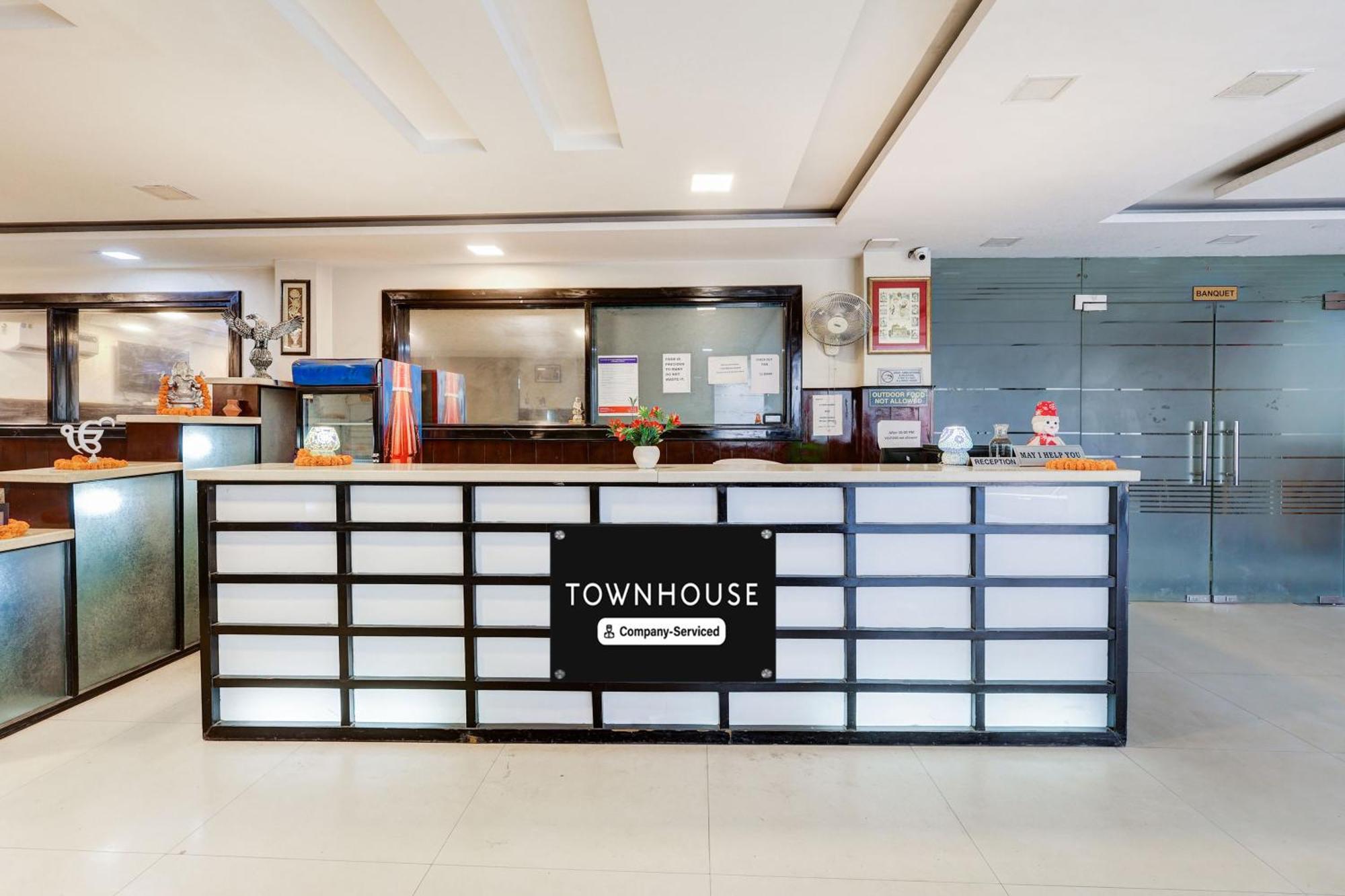 Super Townhouse Sector 38 Gurgaon Near Medanta Ξενοδοχείο Εξωτερικό φωτογραφία