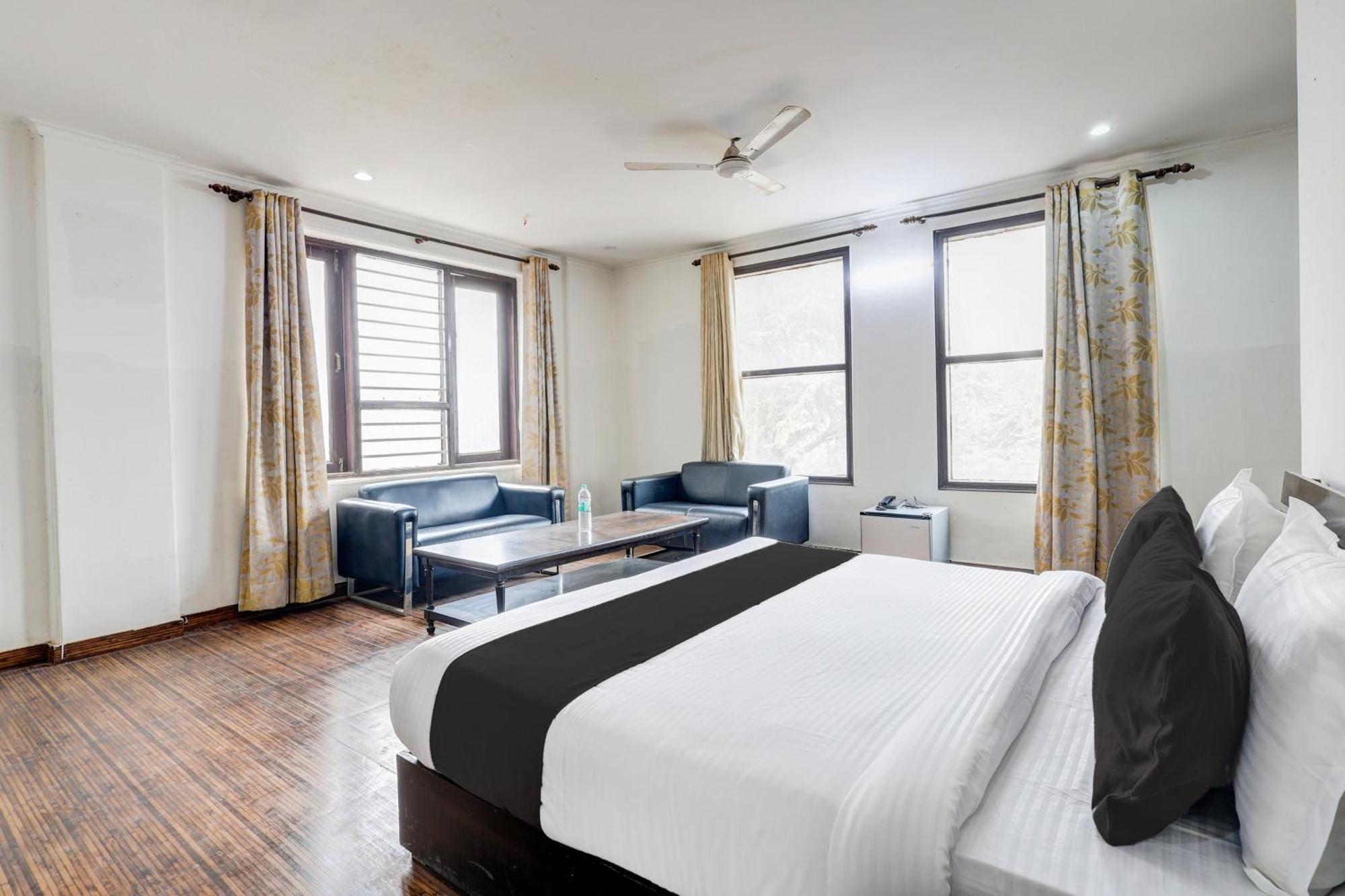 Super Townhouse Sector 38 Gurgaon Near Medanta Ξενοδοχείο Εξωτερικό φωτογραφία